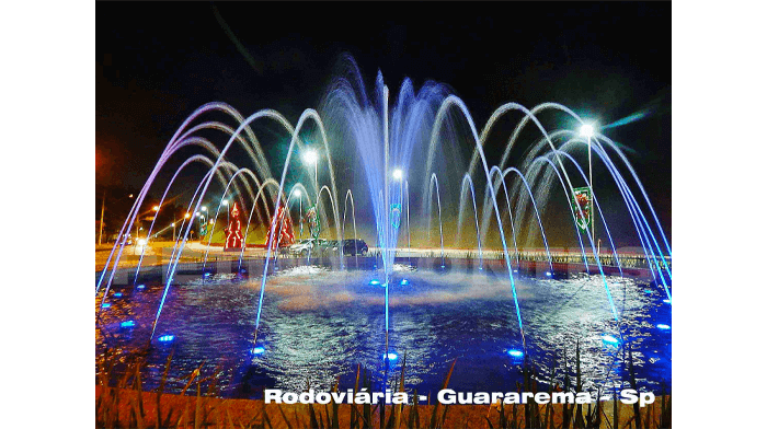 Fonte Luminosa na Rodoviária de Guararema - Guararema - SP 2