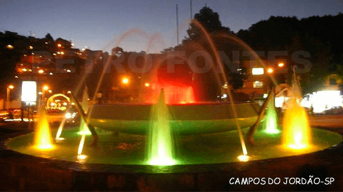 Fonte-luminosa-em-Campos-do-Jordão-SP-2