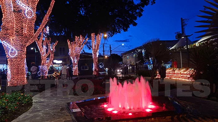 Chafariz na Praça do Coreto - Guararema - SP 4