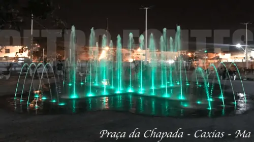 Fonte Luminosa Interativa