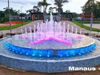 Fonte Ornamental na Praça